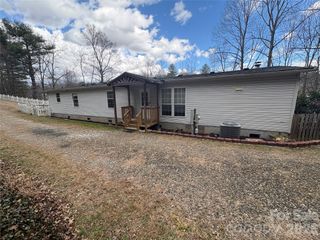 6 Shady Creek Lane, Leicester, NC 28748