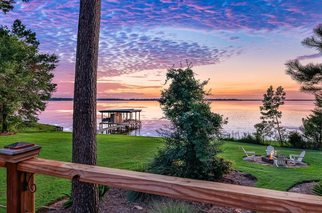 334 Sunset Drive, Livingston, TX 77351