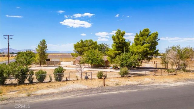 38617 95th Street East, Palmdale, CA 93591