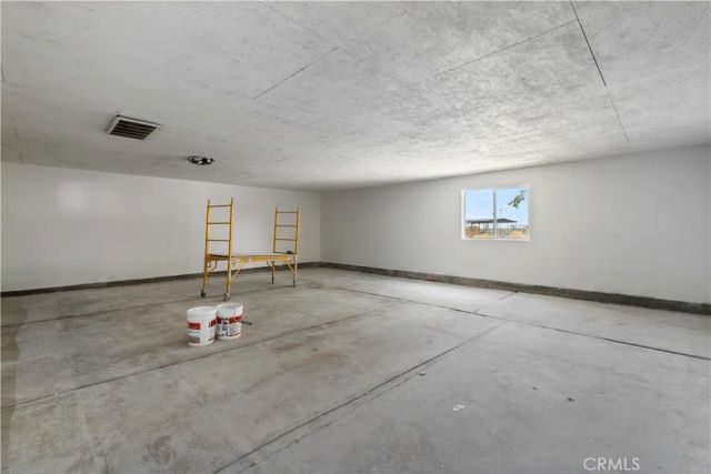 38617 95th Street East, Palmdale, CA 93591