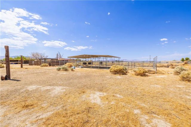 38617 95th Street East, Palmdale, CA 93591