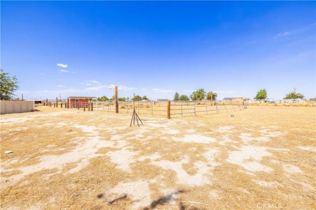 38617 95th Street East, Palmdale, CA 93591