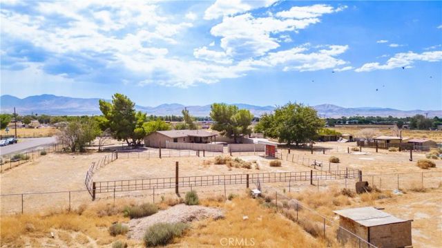 38617 95th Street East, Palmdale, CA 93591