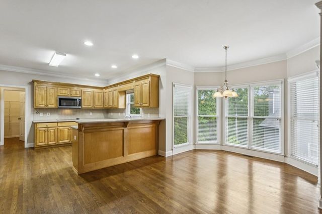 2003 Haydenbrook Drive NW, Acworth, GA 30101