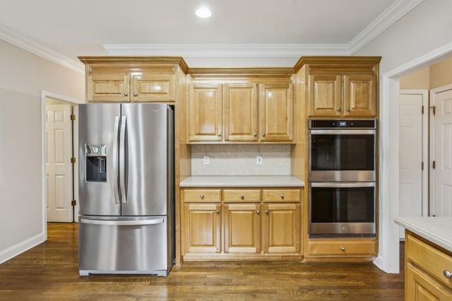 2003 Haydenbrook Drive NW, Acworth, GA 30101
