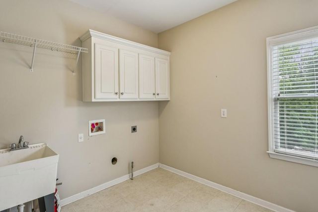 2003 Haydenbrook Drive NW, Acworth, GA 30101