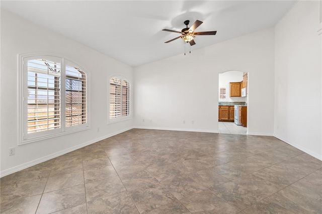 5569 N Copper Canyon Way, Kingman, AZ 86409