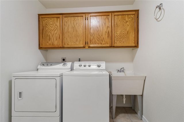 5569 N Copper Canyon Way, Kingman, AZ 86409