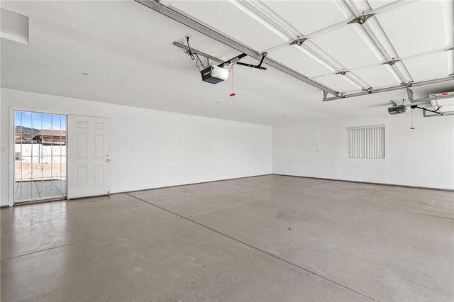 5569 N Copper Canyon Way, Kingman, AZ 86409