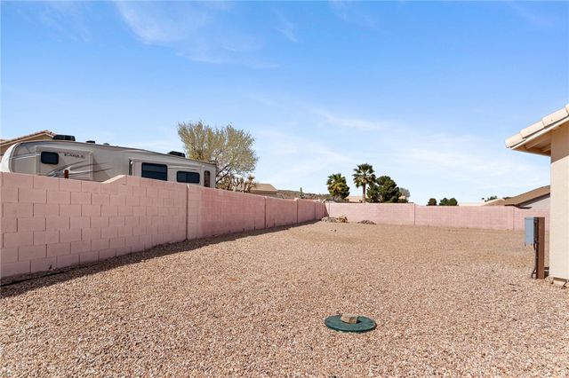 5569 N Copper Canyon Way, Kingman, AZ 86409