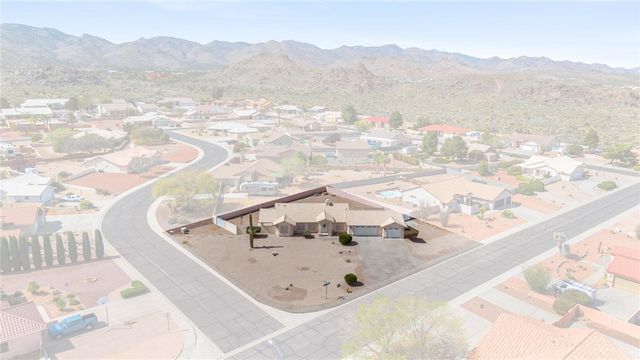 5569 N Copper Canyon Way, Kingman, AZ 86409