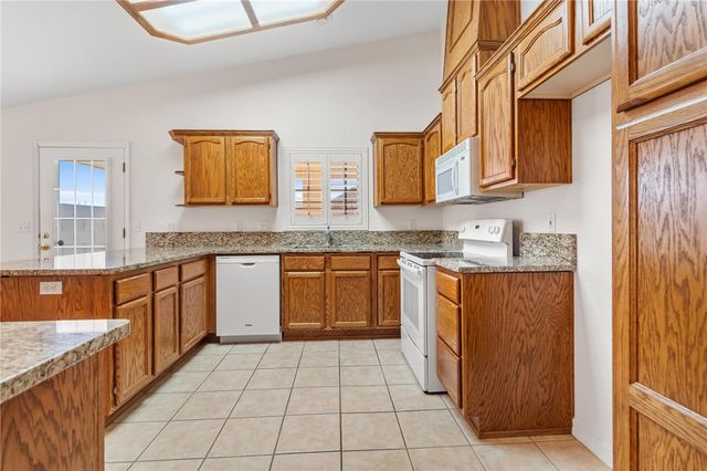 5569 N Copper Canyon Way, Kingman, AZ 86409