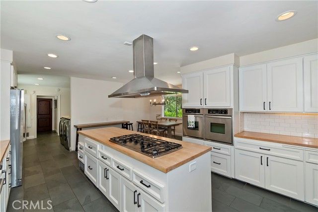 28411 North Shore Road, Lake Arrowhead, CA 92352