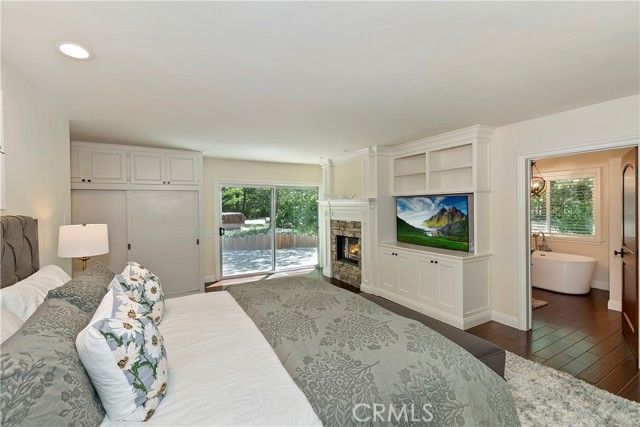 28411 North Shore Road, Lake Arrowhead, CA 92352