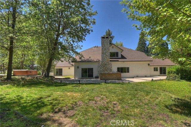 28411 North Shore Road, Lake Arrowhead, CA 92352