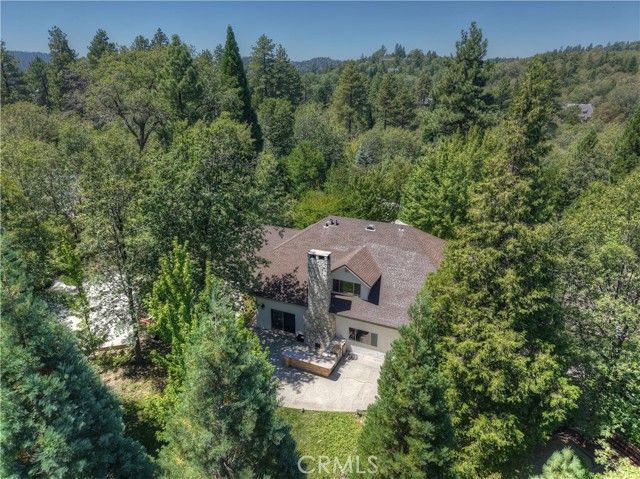 28411 North Shore Road, Lake Arrowhead, CA 92352