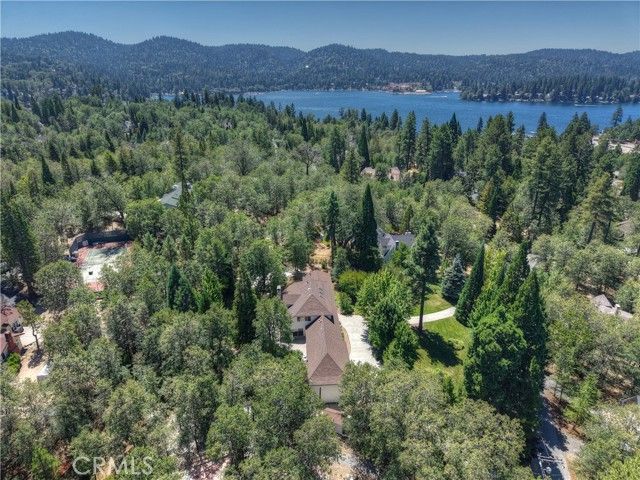 28411 North Shore Road, Lake Arrowhead, CA 92352