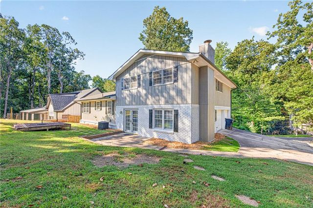 3717 Leisure Court, Buford, GA 30519