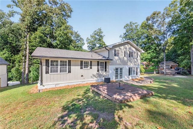 3717 Leisure Court, Buford, GA 30519