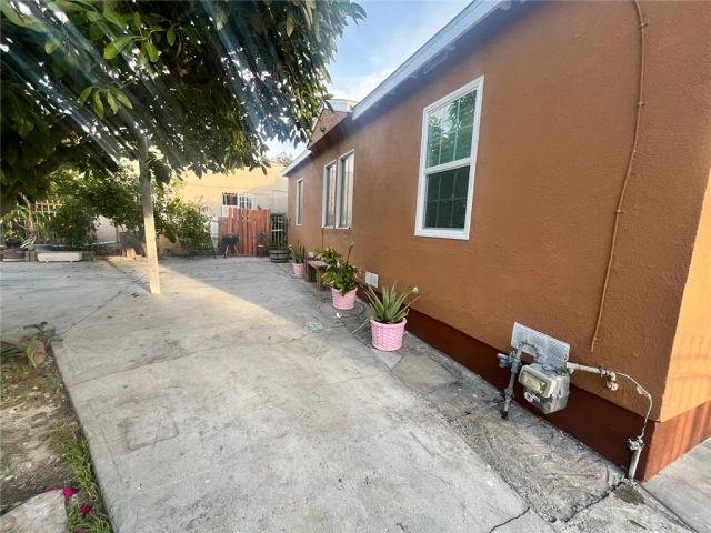 2102 E Lucien, Compton, CA 90222