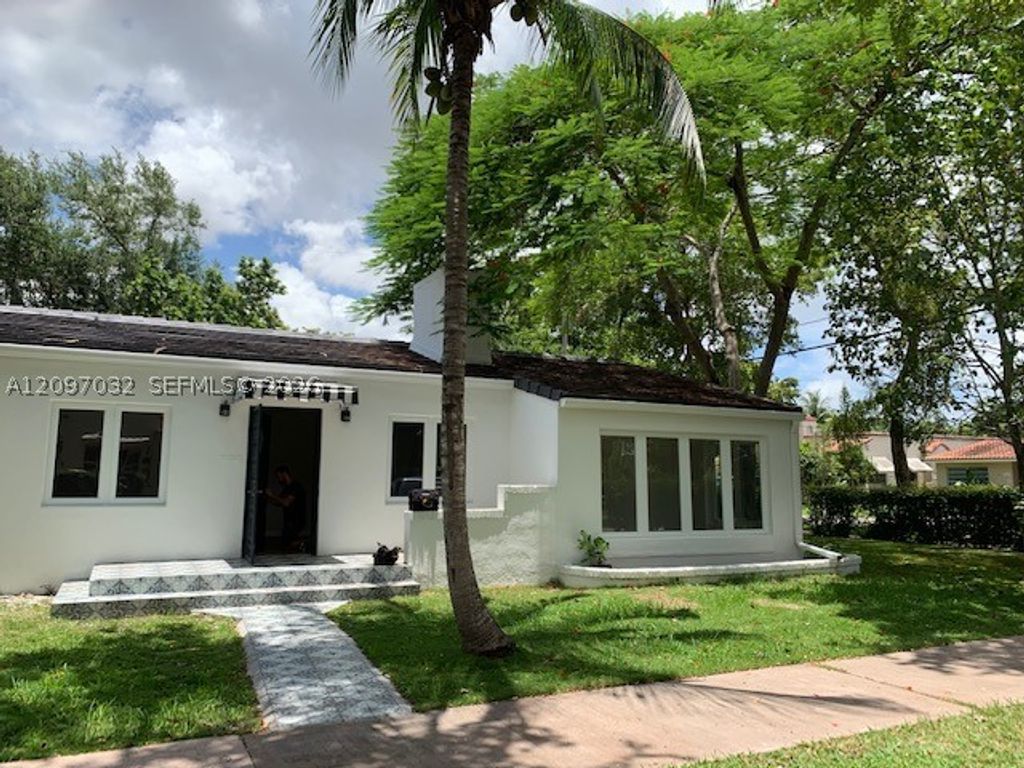 1245 Algeria Ave, Coral Gables, FL 33134