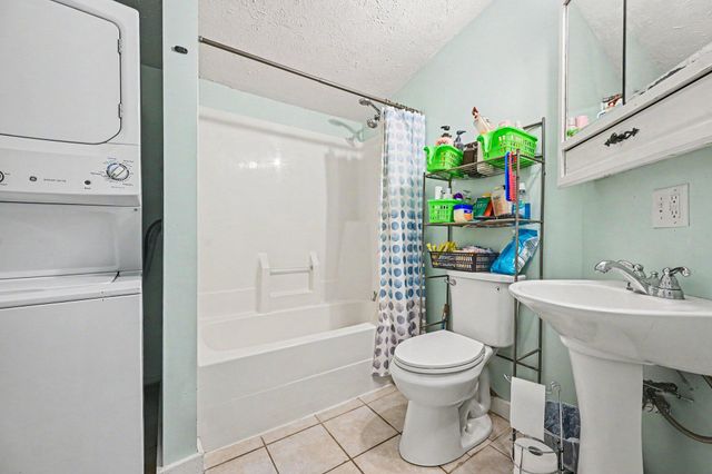 145 W Lafayette Street, Constantine Twp, MI 49042