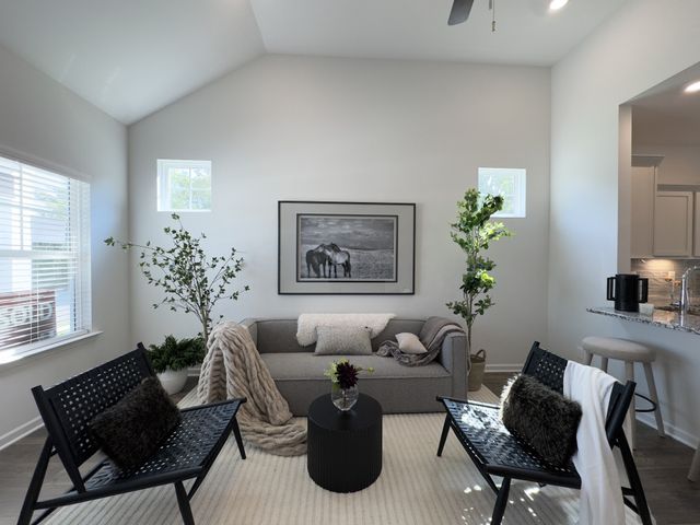 967 Horse Mountain Rd, Shelbyville, TN 37160