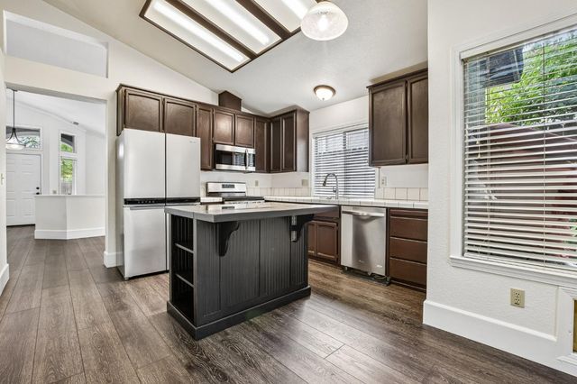 3629 Laurel Grove Ct, Antelope, CA 95843