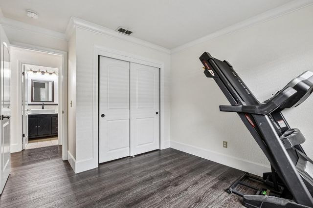 3629 Laurel Grove Ct, Antelope, CA 95843