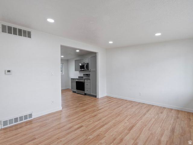 524 N 900 E, Lehi, UT 84043