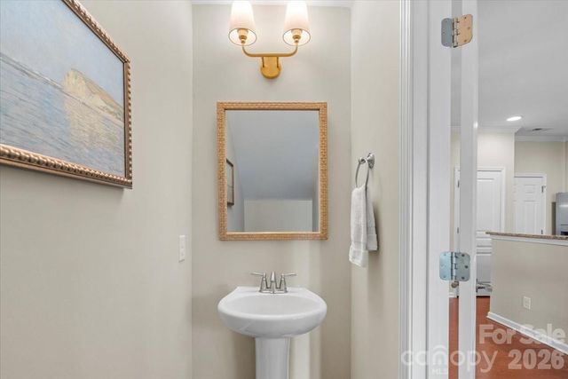 6437 Silver Star Lane, Charlotte, NC 28210