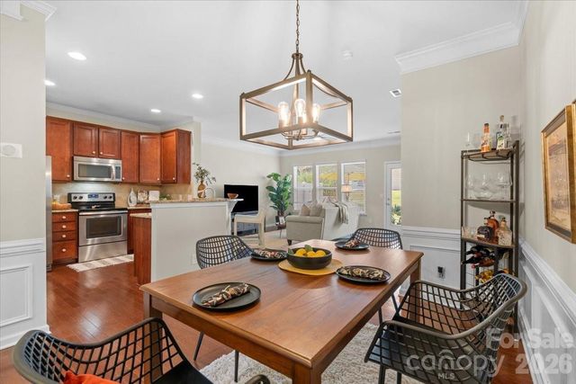 6437 Silver Star Lane, Charlotte, NC 28210