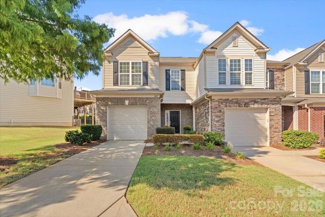 6437 Silver Star Lane, Charlotte, NC 28210