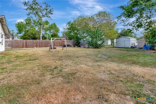 3401 Woodlawn Street, Victoria, TX 77901