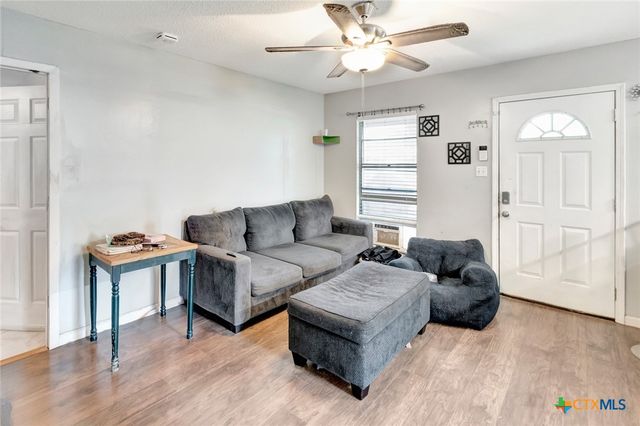 3401 Woodlawn Street, Victoria, TX 77901