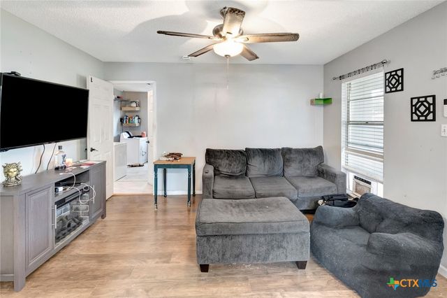 3401 Woodlawn Street, Victoria, TX 77901