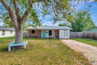 3401 Woodlawn Street, Victoria, TX 77901
