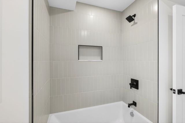 16 Northend Blvd 2, Salisbury, MA 01952