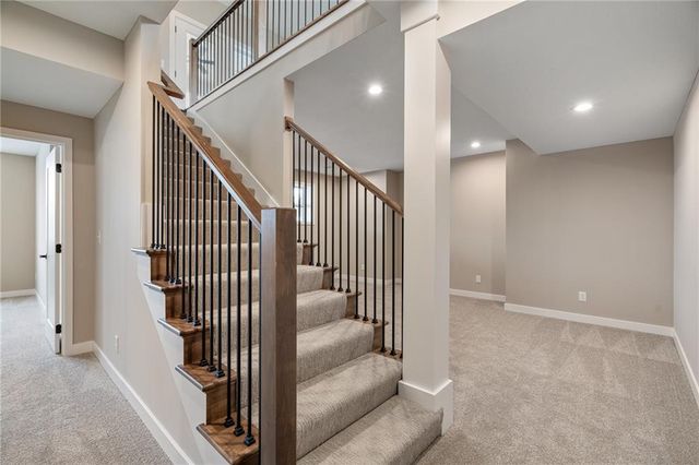 8213 Aurora Street, Lenexa, KS 66220