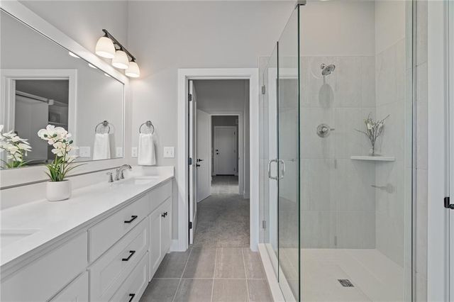 8213 Aurora Street, Lenexa, KS 66220