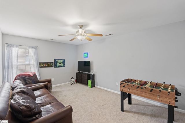 5 Hollander Drive, Taylors, SC 29687