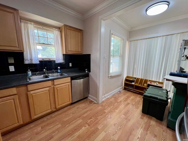 217 N Kelsey Avenue, Evansville, IN 47711
