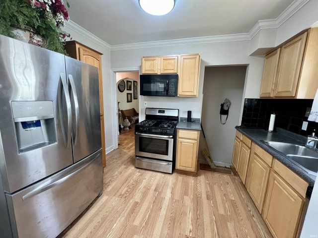 217 N Kelsey Avenue, Evansville, IN 47711
