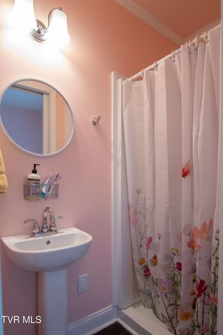 435 Sulpher Spring Road, Chilhowie, VA 24319