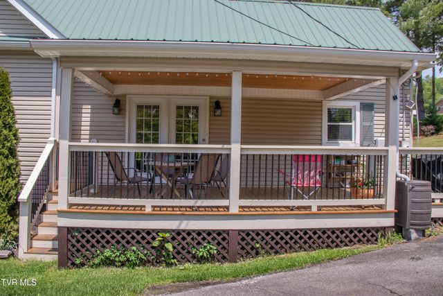 435 Sulpher Spring Road, Chilhowie, VA 24319