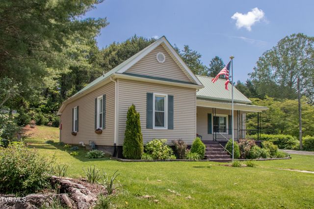 435 Sulpher Spring Road, Chilhowie, VA 24319