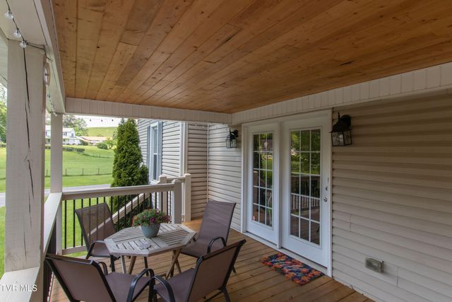 435 Sulpher Spring Road, Chilhowie, VA 24319