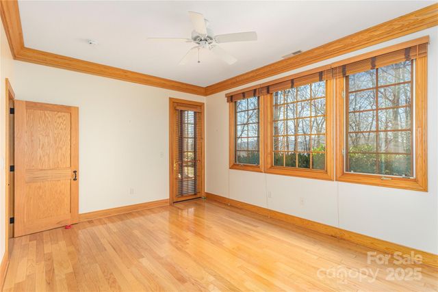 98 Flat Creek Road, Fairview, NC 28730