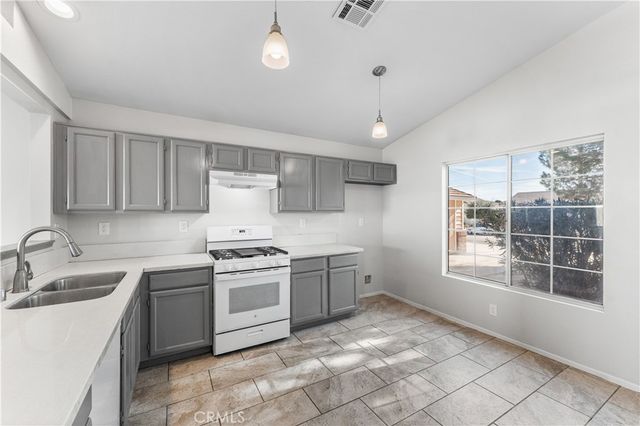 37031 Firethorn Street, Palmdale, CA 93550