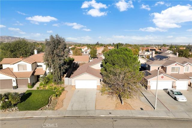 37031 Firethorn Street, Palmdale, CA 93550